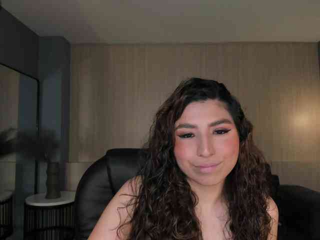ElizabethDoll webcam