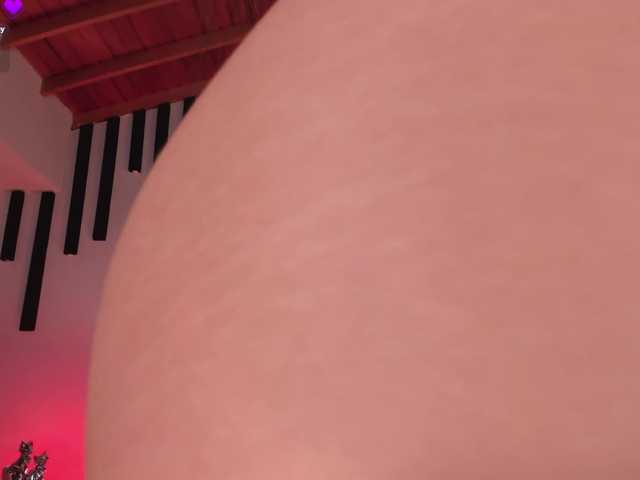 sophiehouston online