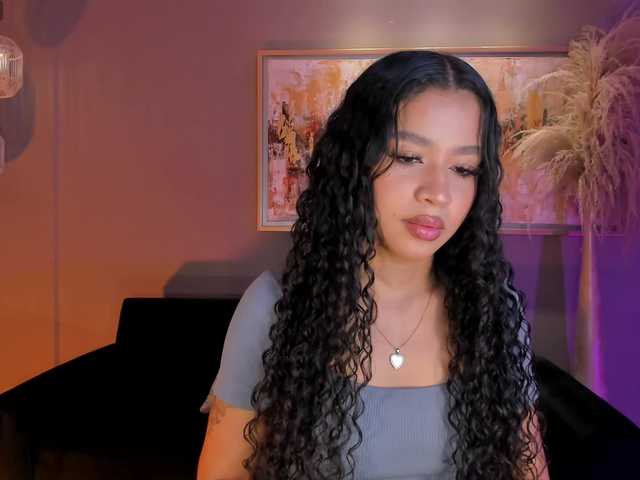 SophieHouston webcam