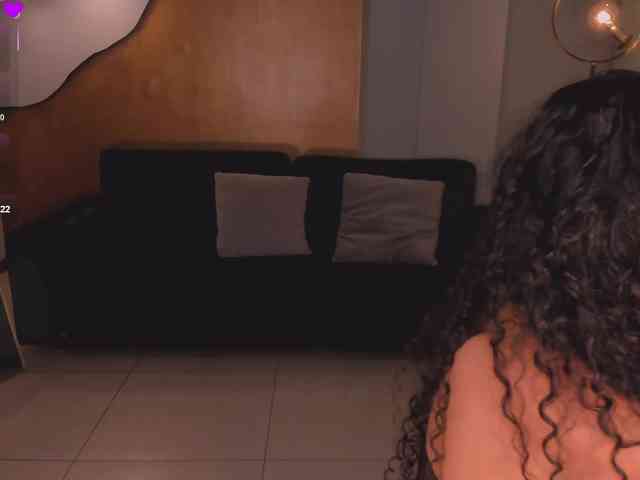 SophieHouston webcam