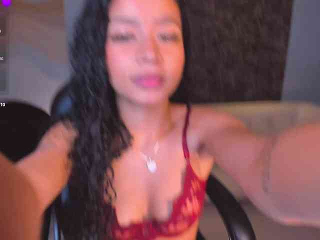 SophieHouston webcam