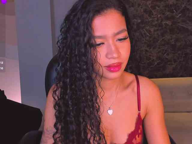 SophieHouston webcam