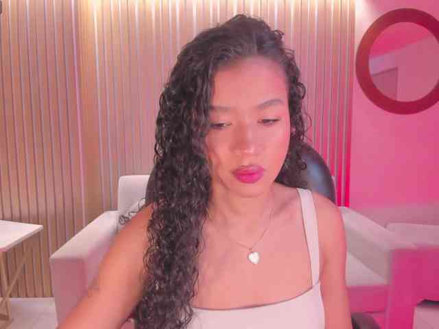 SophieHouston webcam