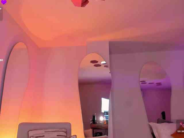 SophieHouston webcam