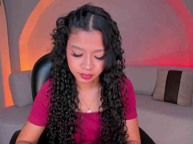 SophieHouston webcam