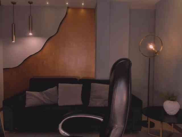 SophieHouston webcam