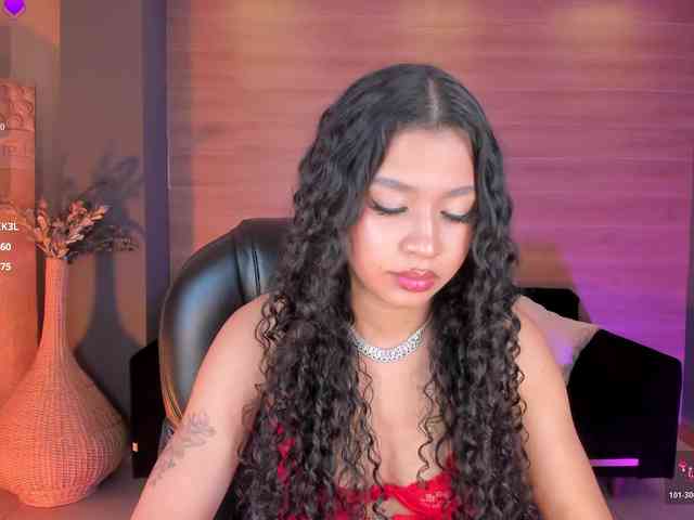 SophieHouston webcam