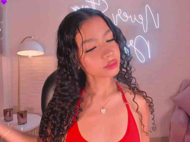 SophieHouston webcam