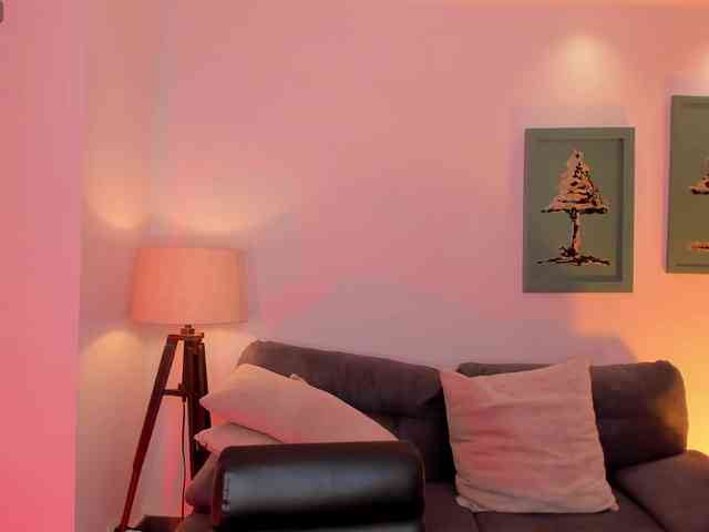 SophieHouston webcam