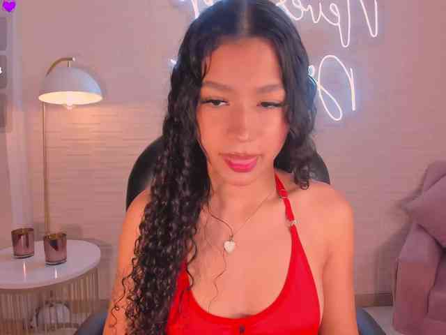 SophieHouston webcam