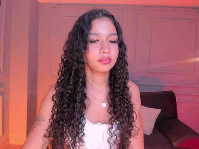 SophieHouston webcam