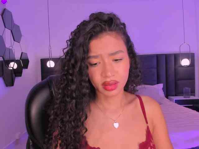 SophieHouston webcam