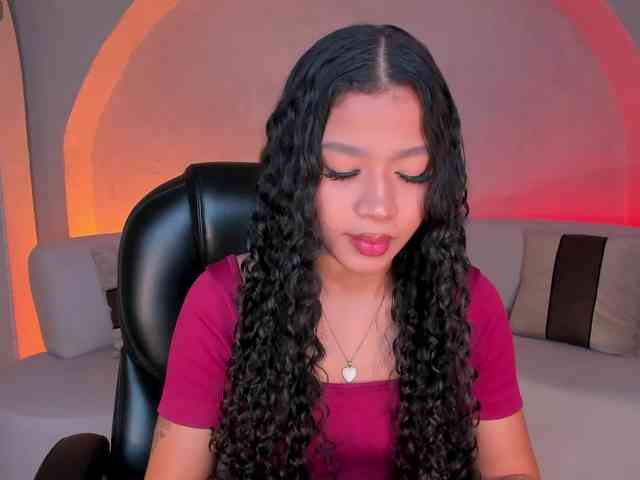 SophieHouston webcam