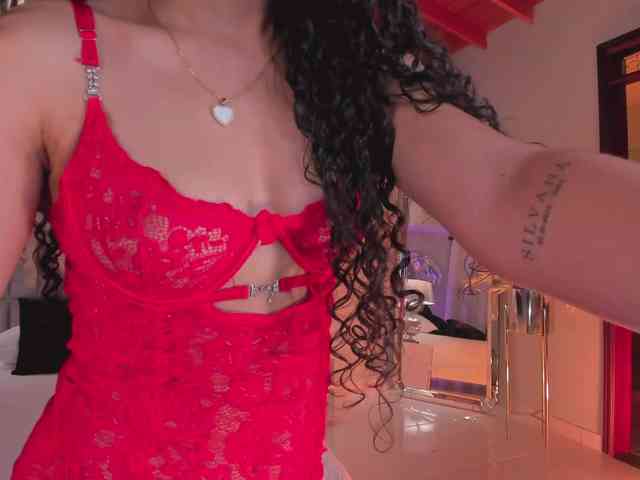 SophieHouston webcam