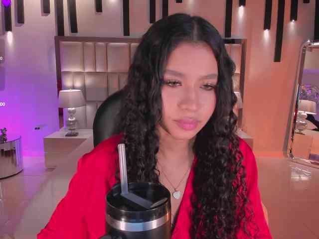 SophieHouston webcam