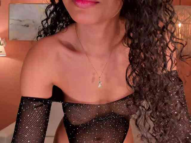 SophieHouston webcam