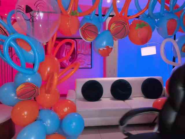 SophieHouston webcam