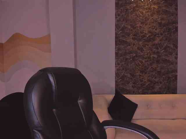 SophieHouston webcam