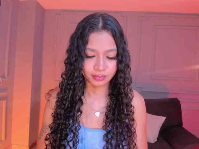 SophieHouston webcam