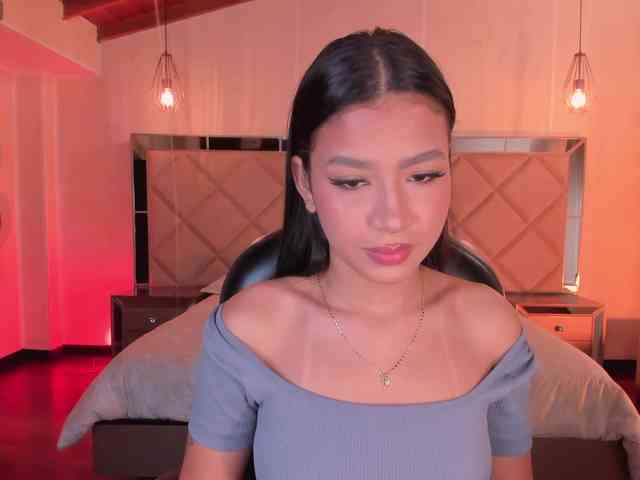 SophieHouston webcam