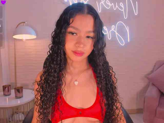 SophieHouston webcam