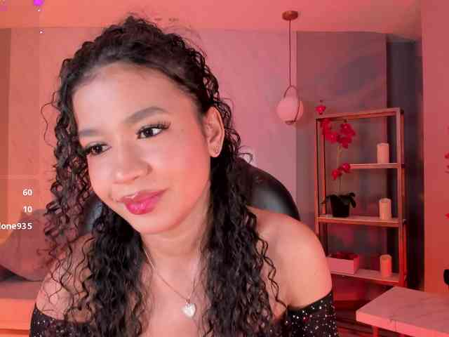 SophieHouston webcam