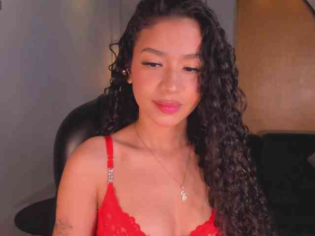 SophieHouston webcam