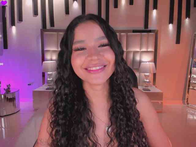 SophieHouston webcam