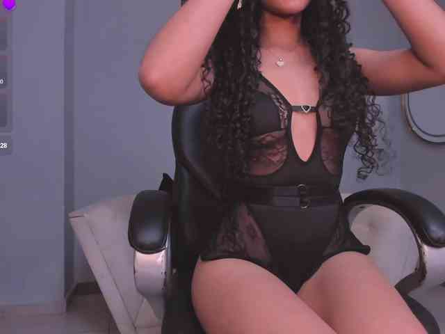 SophieHouston webcam