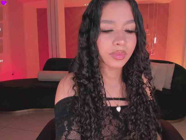 SophieHouston webcam