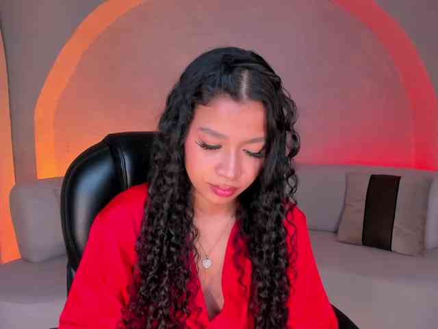 SophieHouston webcam