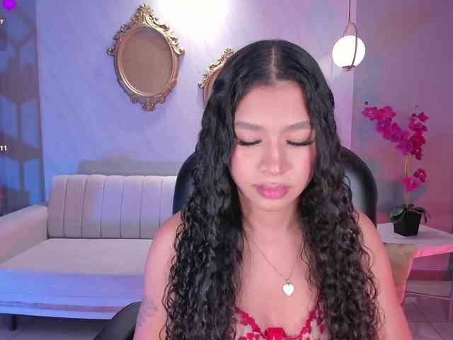 SophieHouston webcam