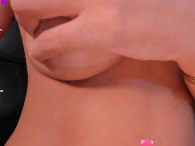 SophieHouston webcam