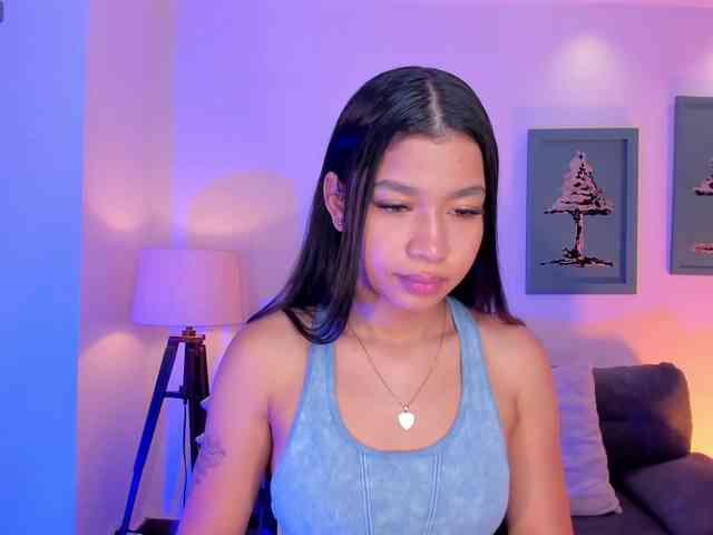 SophieHouston webcam