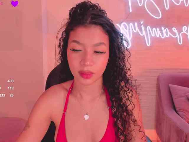 SophieHouston webcam