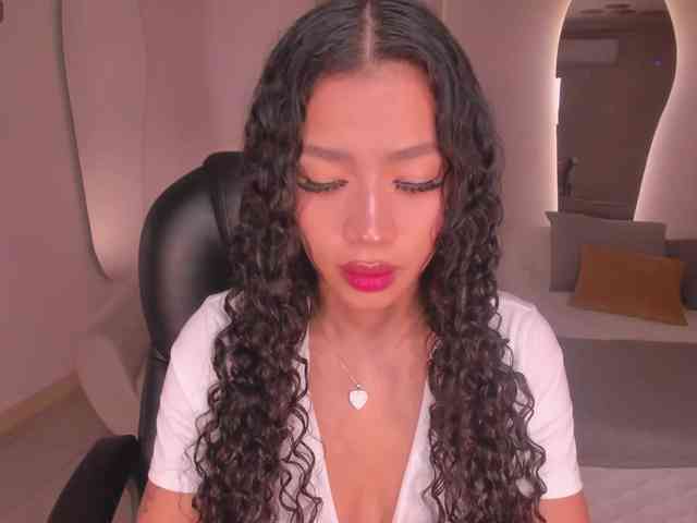 SophieHouston webcam