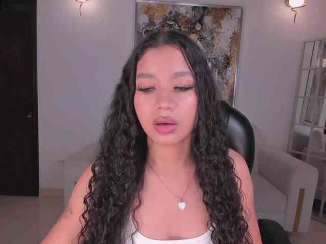 SophieHouston webcam