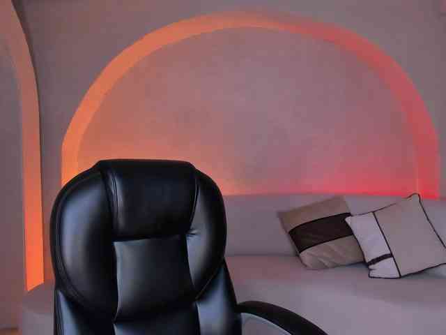 SophieHouston webcam