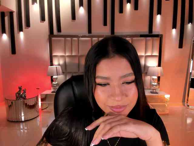 SophieHouston webcam