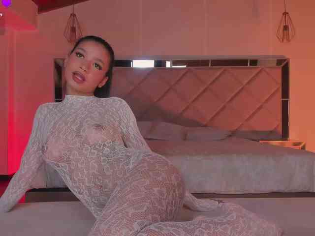 SophieHouston webcam