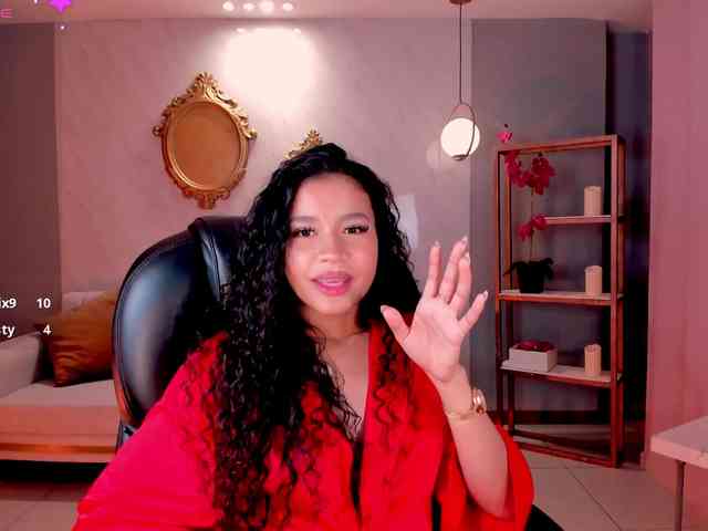 SophieHouston webcam