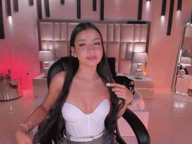 SophieHouston webcam