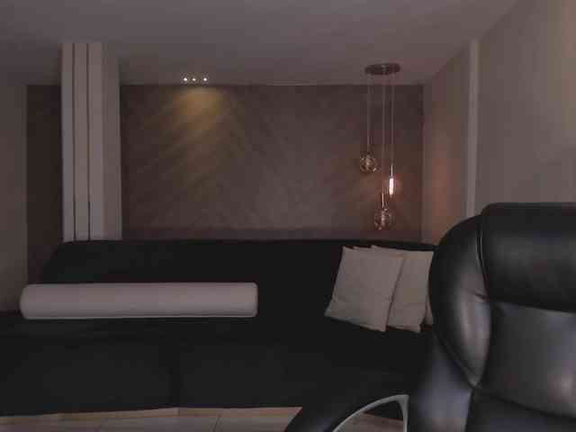 SophieHouston webcam