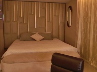 MilaLawrence Porn Show