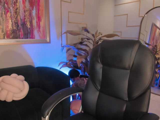 MilaLawrence's BongaCams show and profile