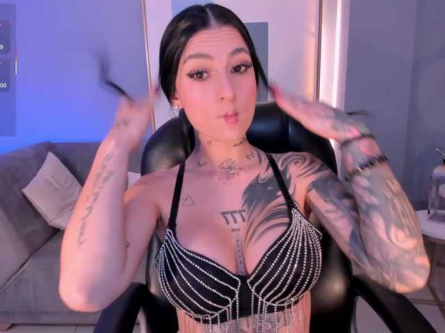 MilaLawrence's BongaCams show and profile
