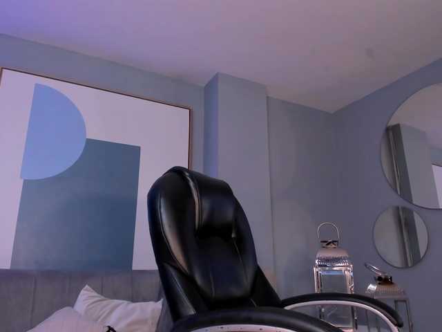 MilaLawrence's BongaCams show and profile