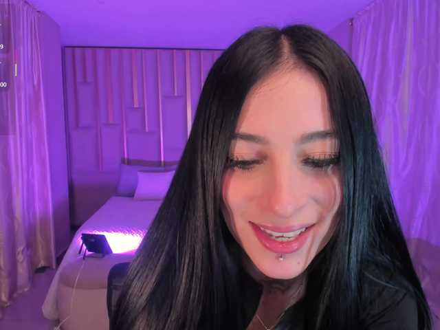 MilaLawrence's BongaCams show and profile