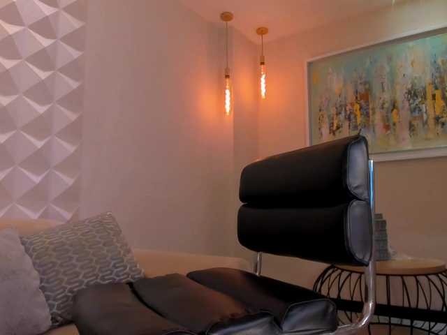 MilaLawrence on BongaCams 