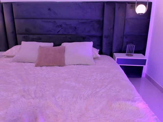 MilaLawrence's BongaCams show and profile